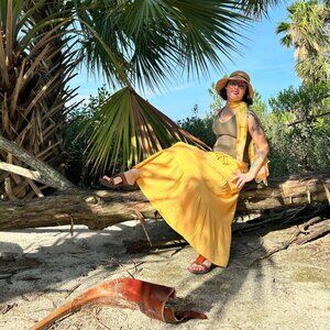 Very J. Elastic waist tiered maxi skirt Yellow (S,M,L)